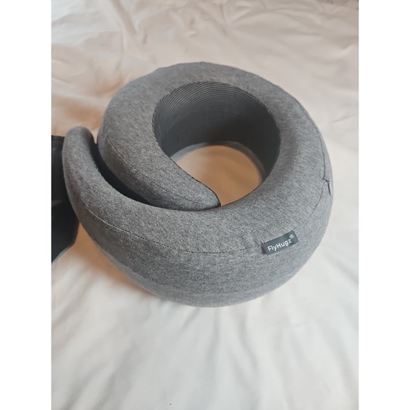 FlyHugz Foldable Comfort Travel Neck Pillow Gray Memory Foam New TRAVEL BAG ATL - Picture 2 of 4